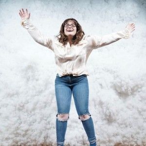 Meet your Posher, Maya